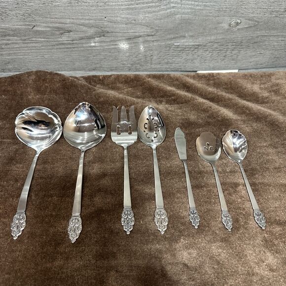 7pc Serving Set Fork Casserole Pierced Oneida Community VINLAND Stainless - Picture 1 of 10